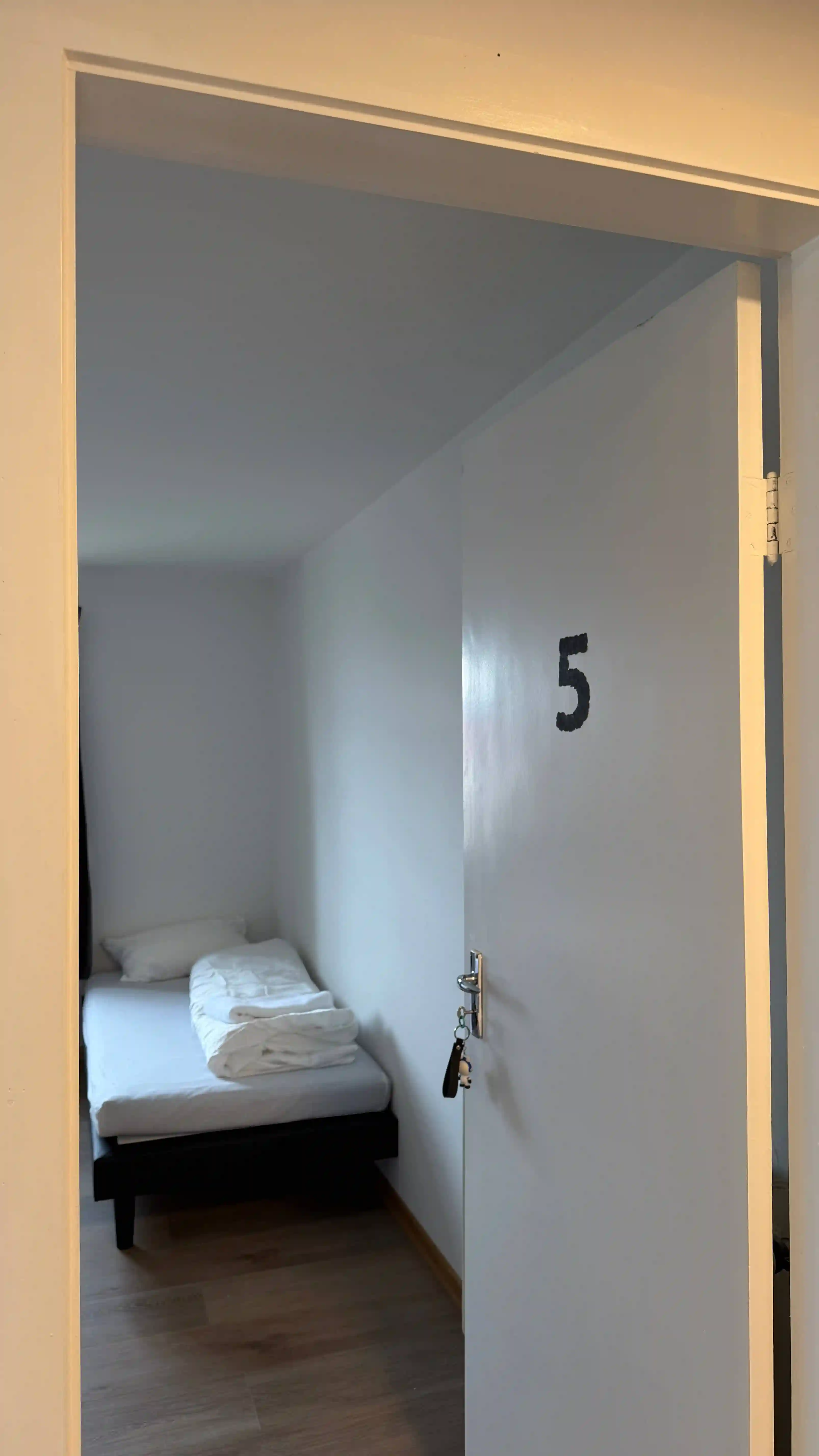 Small Single Room